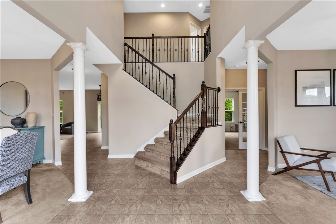 207 Eddie Lewis Dr