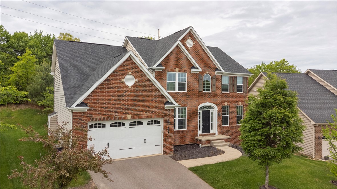 207 Eddie Lewis Dr