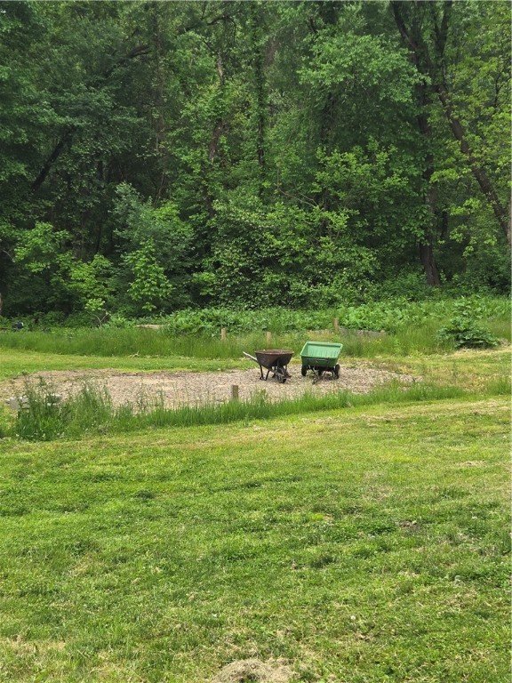 Jefferson Twp - Mer, Pennsylvania 16137, United States, 2 Bedrooms Bedrooms, ,1 BathroomBathrooms,Residential,Pending,139725