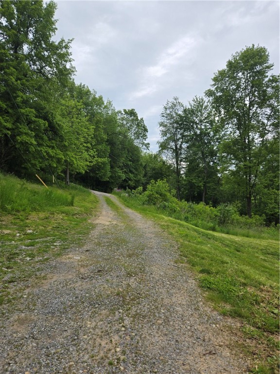 Jefferson Twp - Mer, Pennsylvania 16137, United States, 2 Bedrooms Bedrooms, ,1 BathroomBathrooms,Residential,Pending,139725