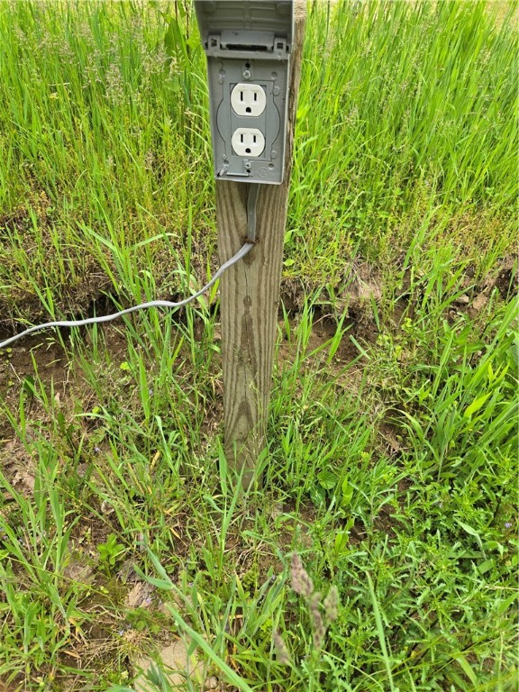 Jefferson Twp - Mer, Pennsylvania 16137, United States, 2 Bedrooms Bedrooms, ,1 BathroomBathrooms,Residential,Pending,139725