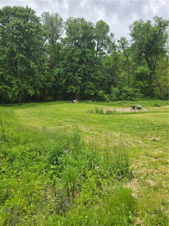 Jefferson Twp - Mer, Pennsylvania 16137, United States, 2 Bedrooms Bedrooms, ,1 BathroomBathrooms,Residential,Pending,139725