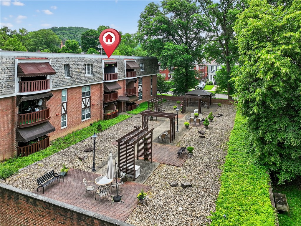 136 CENTENNIAL AVE 303