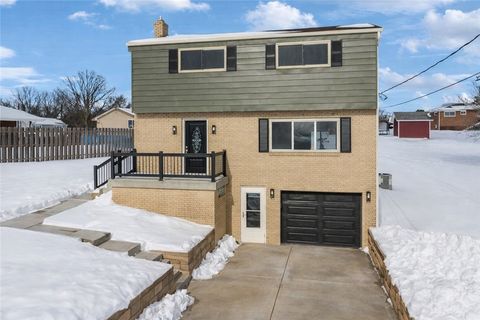 Photo of 14431 Jonathan Dr, Irwin, PA 15642 (MLS # 1738753)