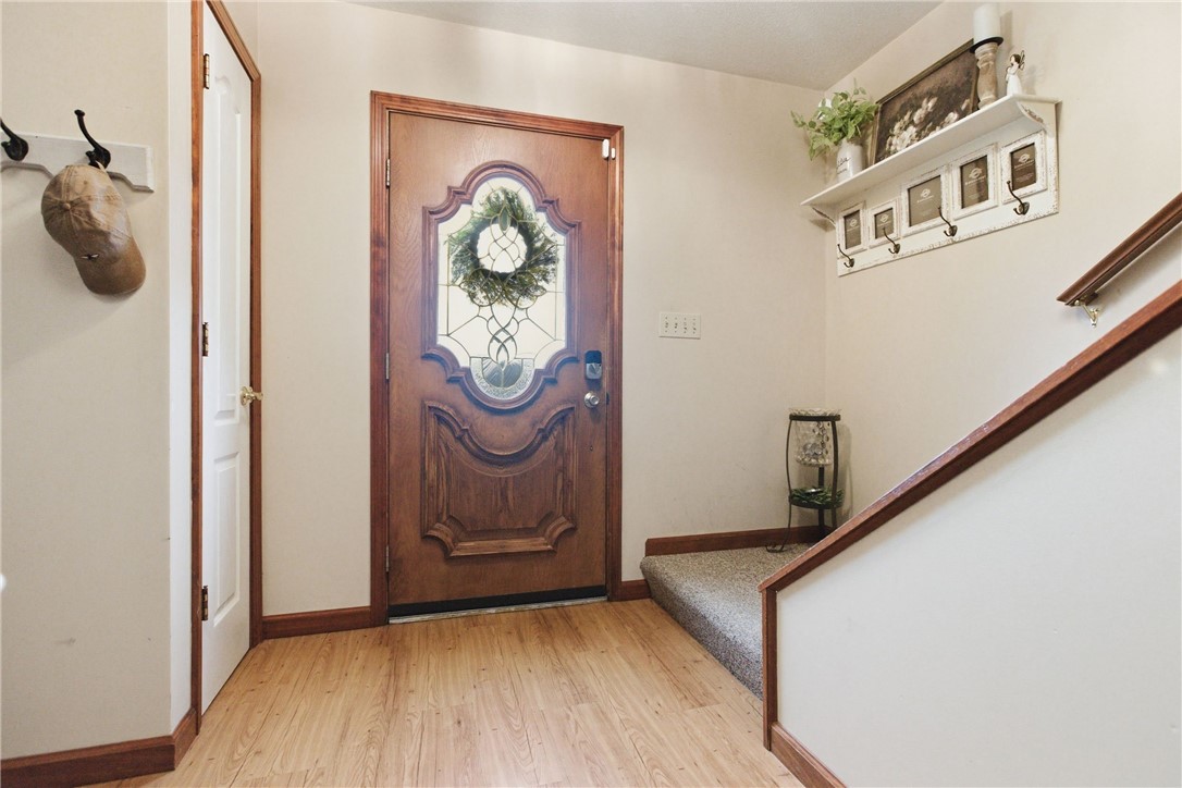 5 Longview Dr
