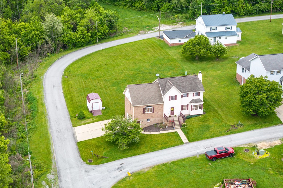 5 Longview Dr
