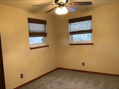Photo of 2839 Reiter Rd, Pittsburgh, PA 15235 (MLS # 1727233)