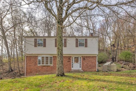 Photo of 4974 Longview Ct, Murrysville, PA 15668 (MLS # 1725183)