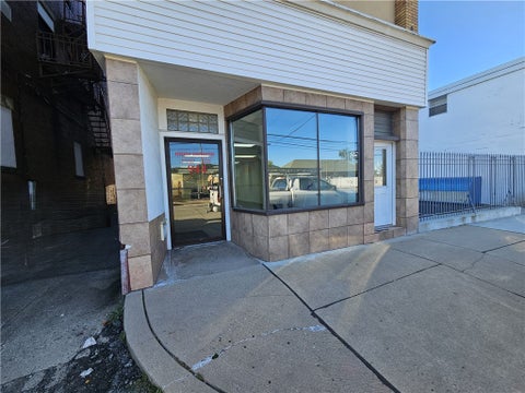 Photo for 944 4th Ave