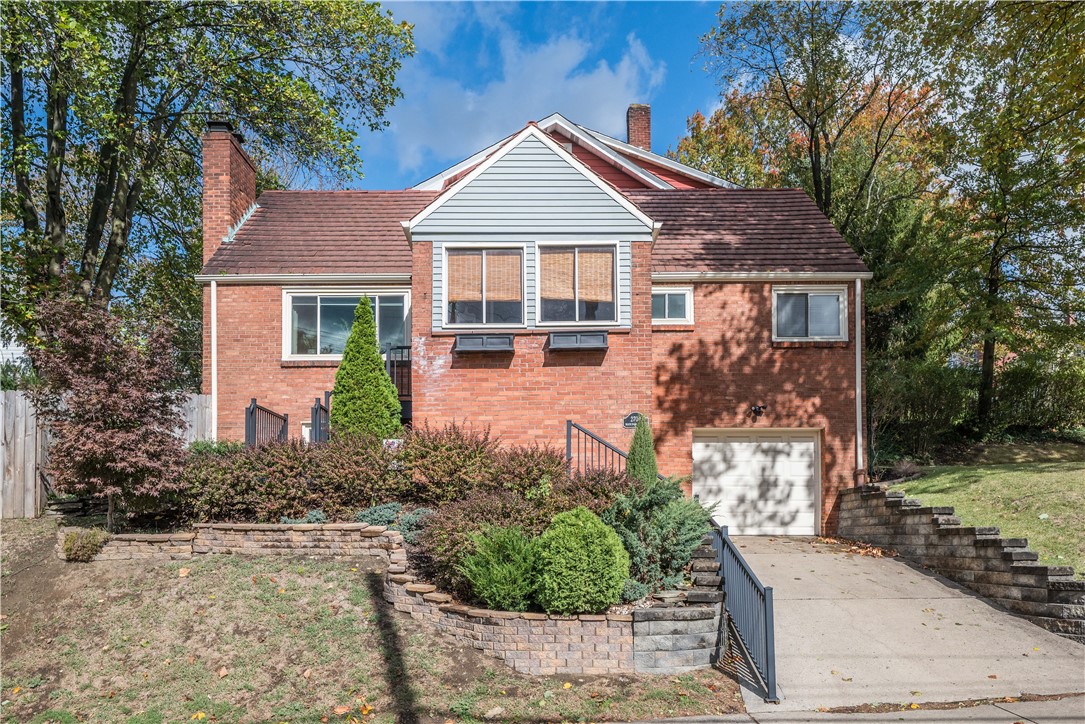 Beechview, Pennsylvania 15216, United States, 3 Bedrooms Bedrooms, ,3 BathroomsBathrooms,Residential,Contingent,230539