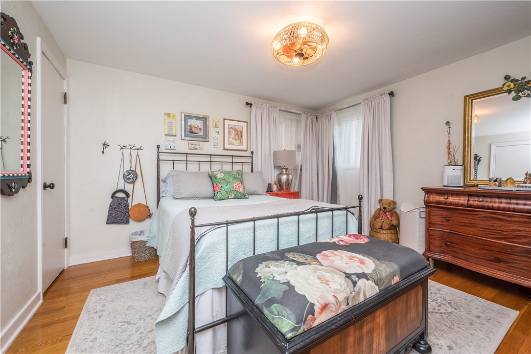 Beechview, Pennsylvania 15216, United States, 3 Bedrooms Bedrooms, ,3 BathroomsBathrooms,Residential,Contingent,230539