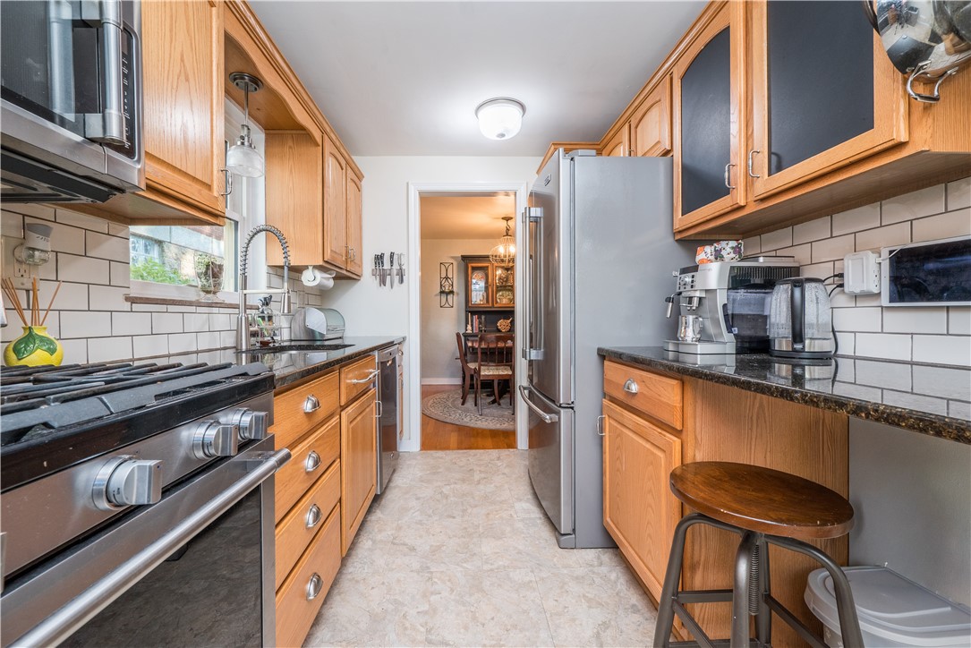 Beechview, Pennsylvania 15216, United States, 3 Bedrooms Bedrooms, ,3 BathroomsBathrooms,Residential,Contingent,230539