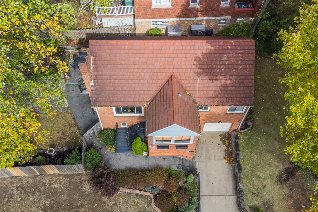 Beechview, Pennsylvania 15216, United States, 3 Bedrooms Bedrooms, ,3 BathroomsBathrooms,Residential,Contingent,230539