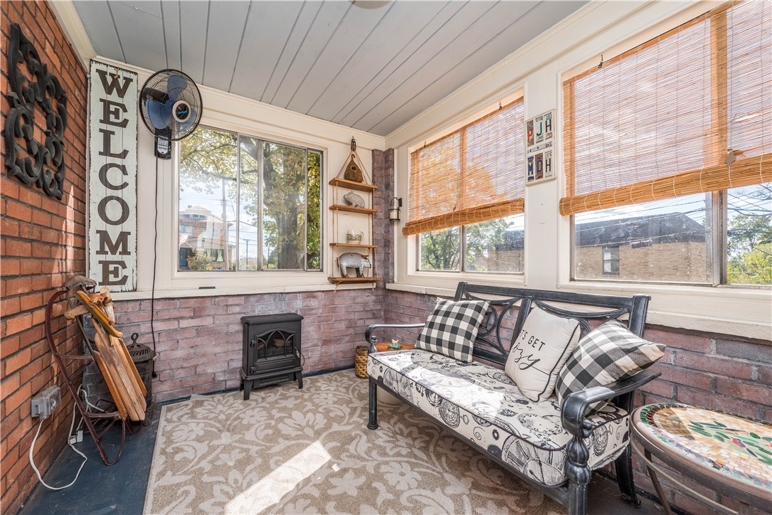 Beechview, Pennsylvania 15216, United States, 3 Bedrooms Bedrooms, ,3 BathroomsBathrooms,Residential,Contingent,230539