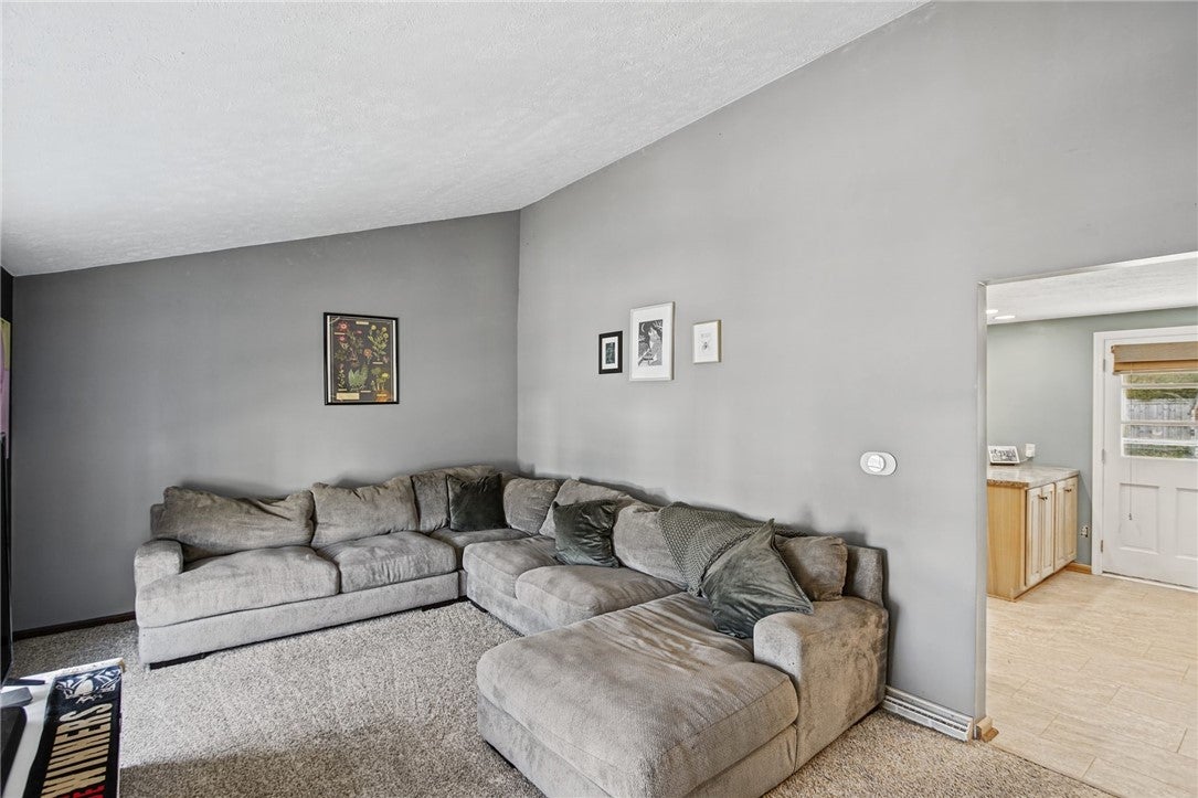 1414 Cochran Ave