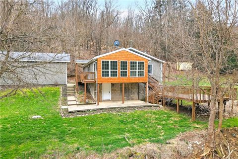 Photo of 1270 Mudlick Hollow Rd, Beaver, PA 15009 (MLS # 1745763)