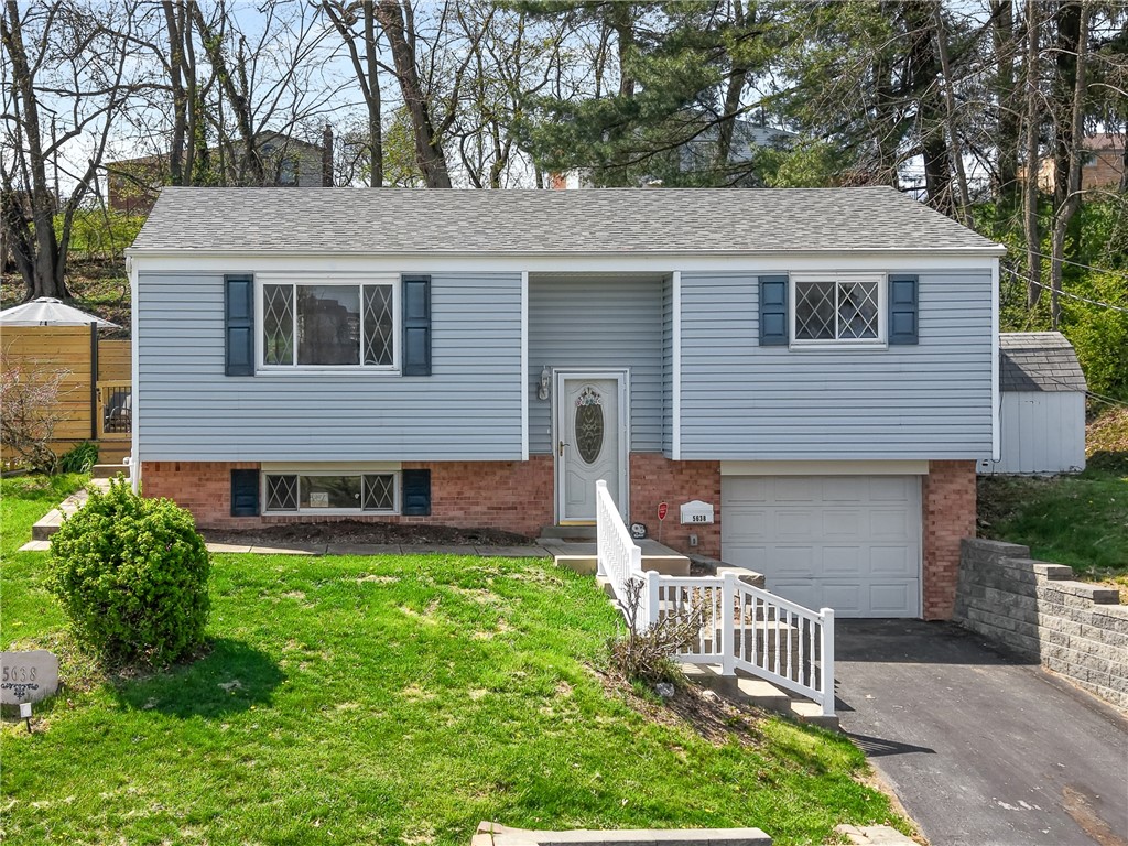 5638 Florida Avenue Ave, Bethel Park, Pennsylvania image 1