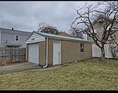 Homes For Sale - 548 Summit St St<br/> New Kensington, PA 15068