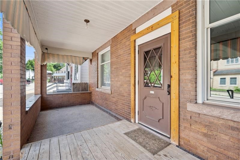 1022 4th Ave Ave, Beaver Falls, Pennsylvania image 3