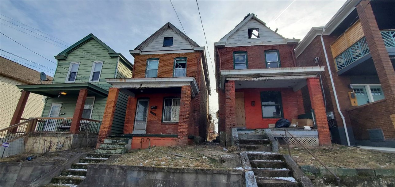 320 W 14TH AVENUE