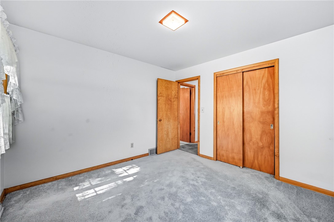 Sharpsville, Pennsylvania 16150, United States, 3 Bedrooms Bedrooms, ,3 BathroomsBathrooms,Residential,Active,223570