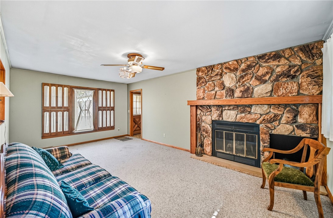 Sharpsville, Pennsylvania 16150, United States, 3 Bedrooms Bedrooms, ,3 BathroomsBathrooms,Residential,Active,223570