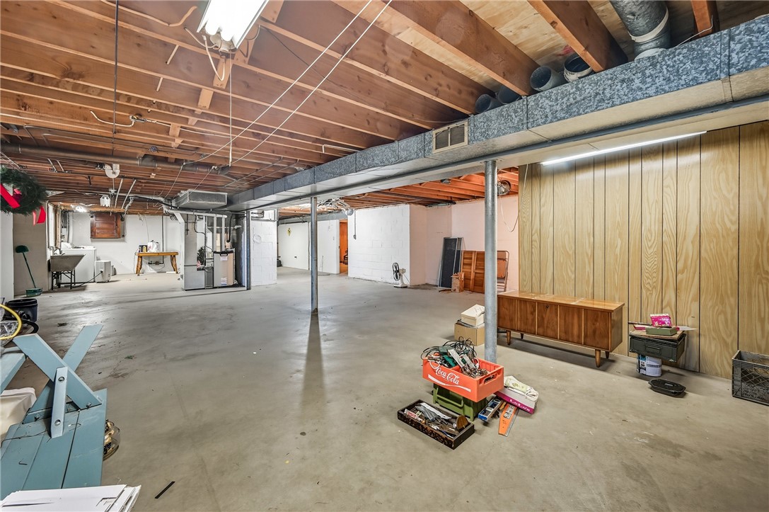 Sharpsville, Pennsylvania 16150, United States, 3 Bedrooms Bedrooms, ,3 BathroomsBathrooms,Residential,Active,223570