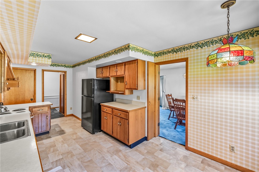 Sharpsville, Pennsylvania 16150, United States, 3 Bedrooms Bedrooms, ,3 BathroomsBathrooms,Residential,Active,223570