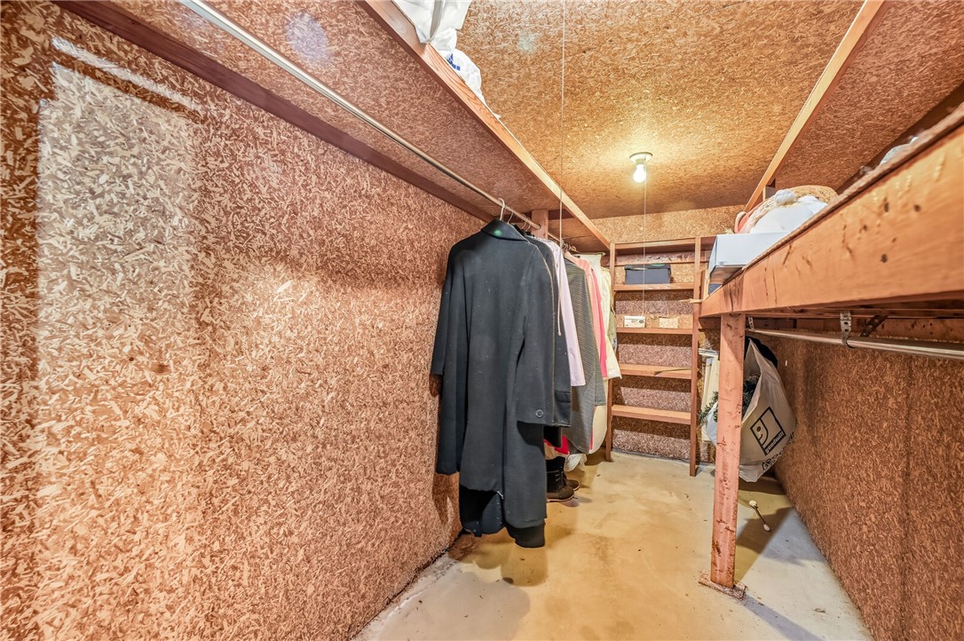 Sharpsville, Pennsylvania 16150, United States, 3 Bedrooms Bedrooms, ,3 BathroomsBathrooms,Residential,Active,223570