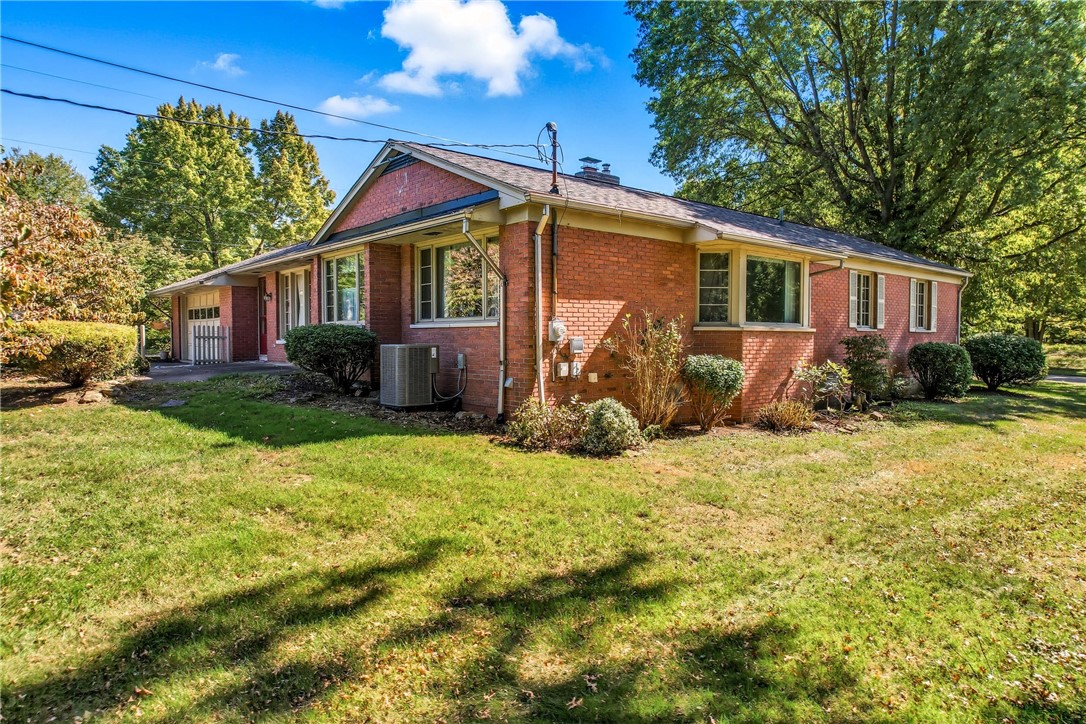 Sharpsville, Pennsylvania 16150, United States, 3 Bedrooms Bedrooms, ,3 BathroomsBathrooms,Residential,Active,223570