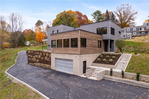 Photo for 630 Wexford Bayne Rd