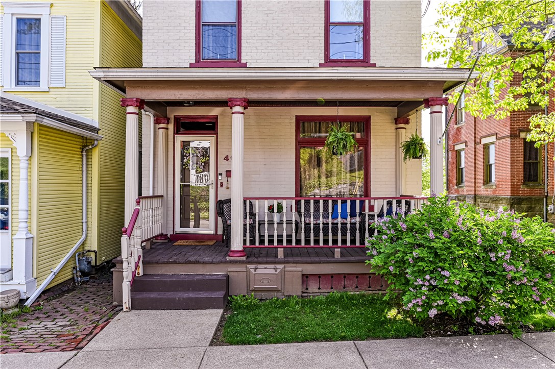 409 N Maple Ave