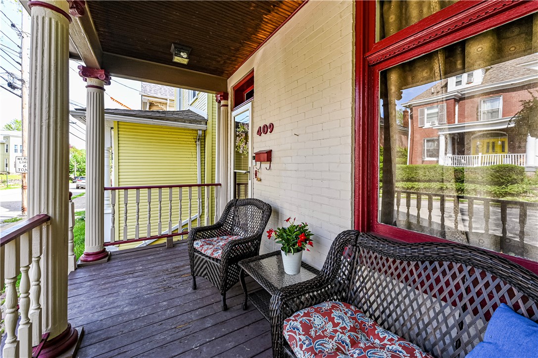 409 N Maple Ave