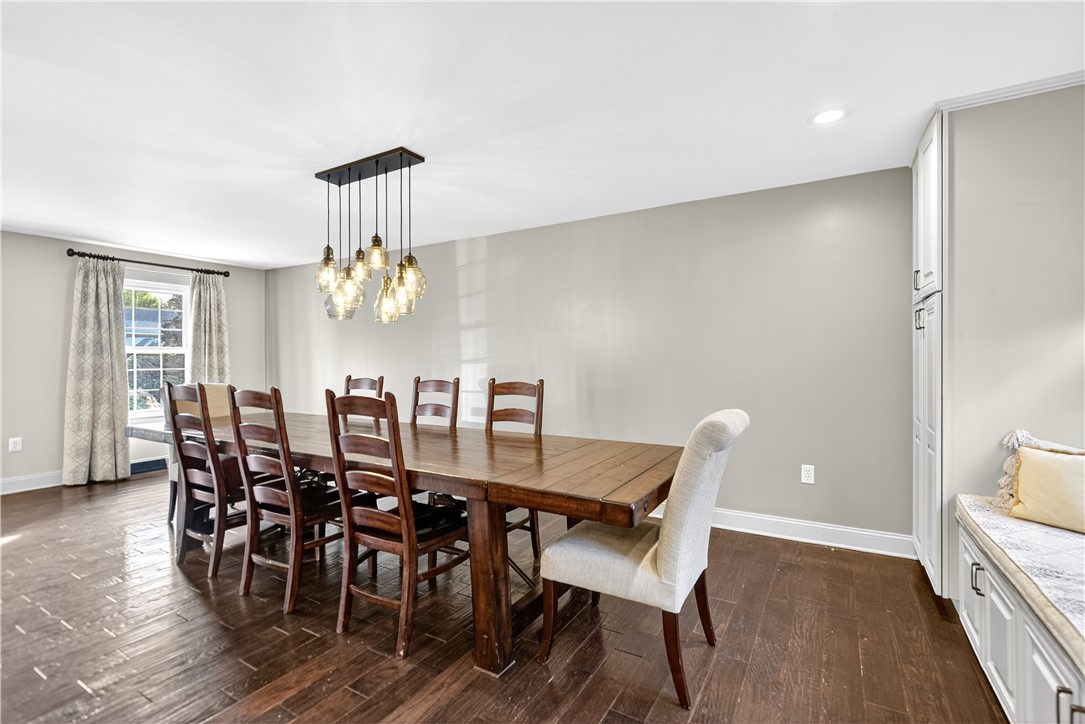 McCandless, Pennsylvania 15090, United States, 4 Bedrooms Bedrooms, ,3 BathroomsBathrooms,Residential,Contingent,216147