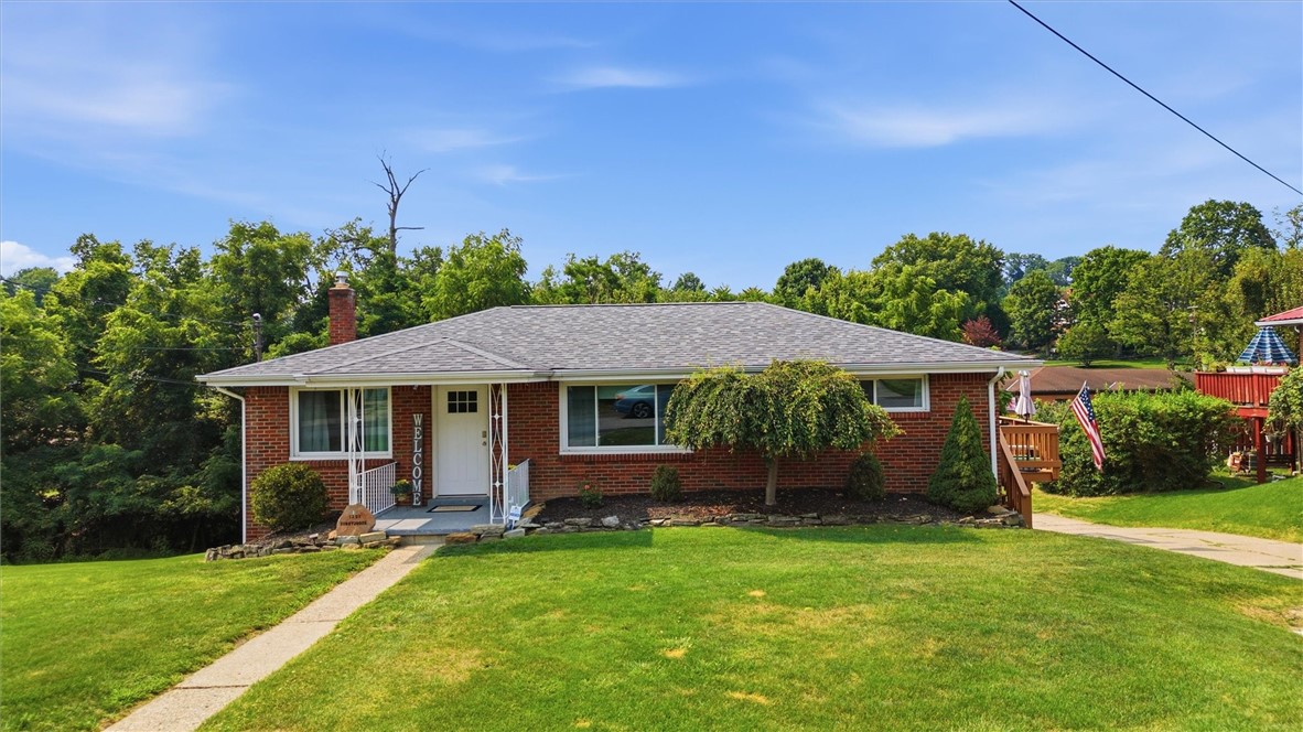 Photo 1 of 31 — 1251 Sunnybrook Rd, N Franklin Twp, PA 15301
