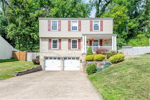Photo of 931 Cork Dr, Bethel Park, PA 15102 (MLS # 1761731)