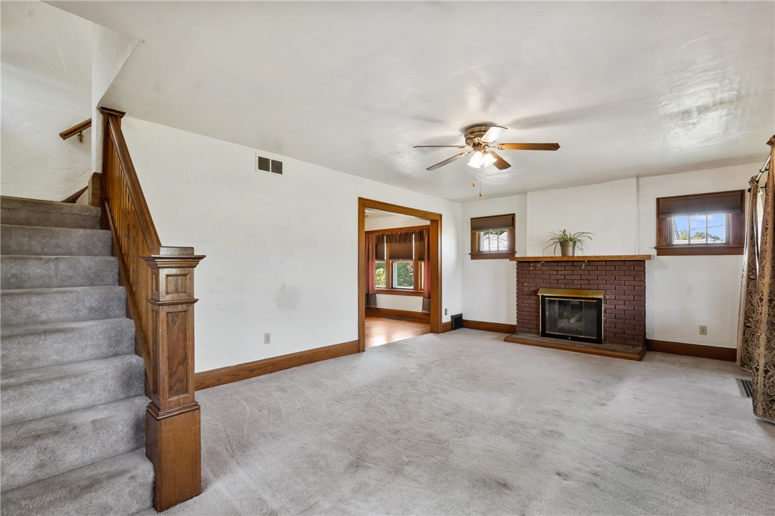 Franklin, Pennsylvania 16323, United States, 3 Bedrooms Bedrooms, ,2 BathroomsBathrooms,Residential,Active,190920