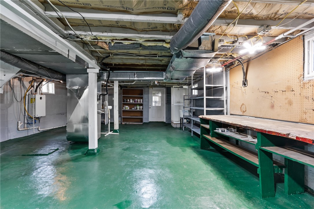 Franklin, Pennsylvania 16323, United States, 3 Bedrooms Bedrooms, ,2 BathroomsBathrooms,Residential,Active,190920