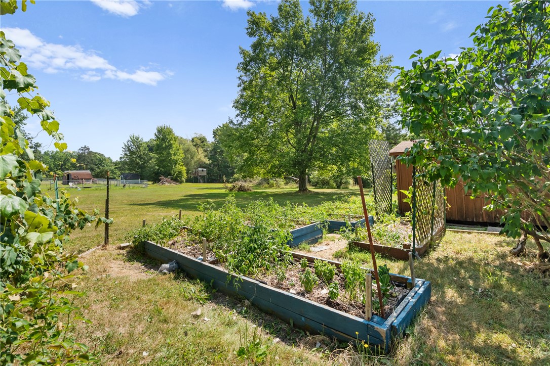 Franklin, Pennsylvania 16323, United States, 3 Bedrooms Bedrooms, ,2 BathroomsBathrooms,Residential,Active,190920