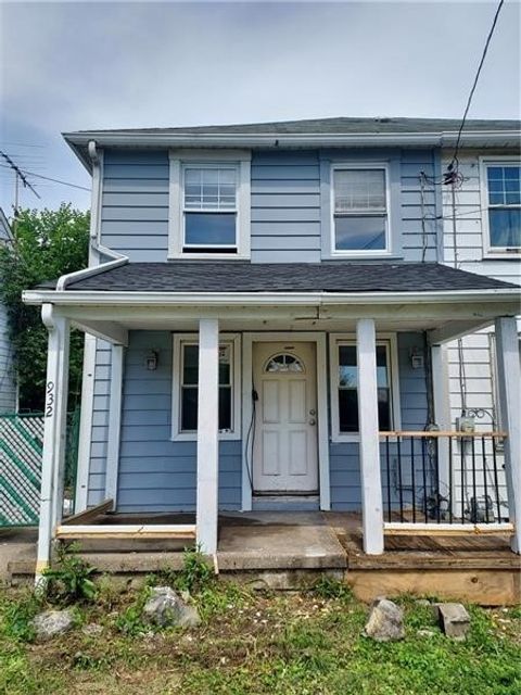 Photo of 932 Vankirk St, Clairton, PA 15025 (MLS # 1760770)