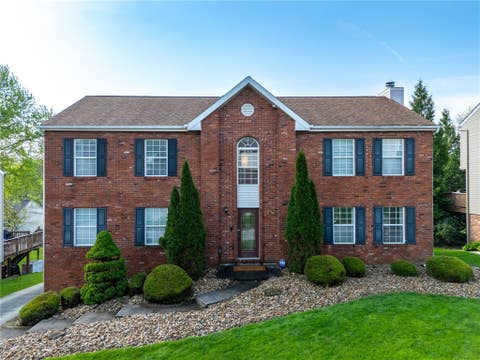 Homes For Sale - 420 Shelbourne Dr Dr<br/> Plum Boro, PA 15239