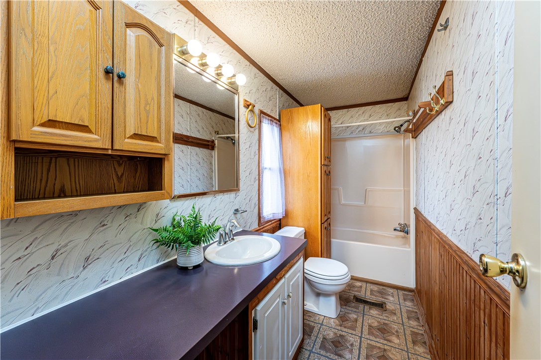 Penn Twp, Pennsylvania 15665, United States, 3 Bedrooms Bedrooms, ,2 BathroomsBathrooms,Residential,Active,243379