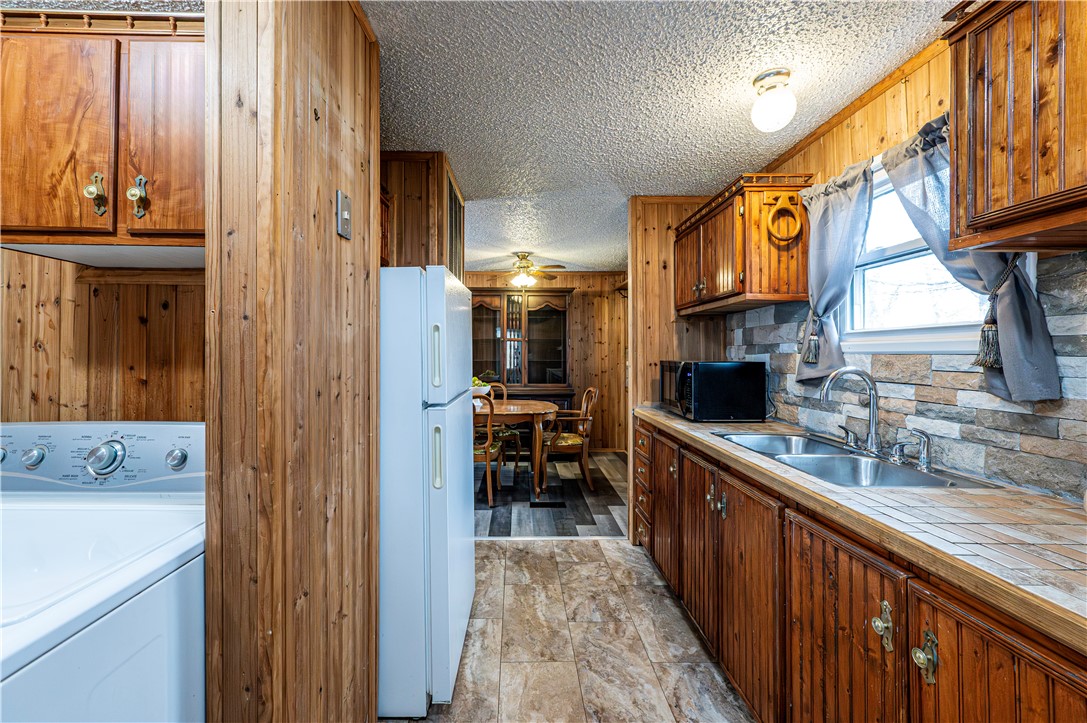 Penn Twp, Pennsylvania 15665, United States, 3 Bedrooms Bedrooms, ,2 BathroomsBathrooms,Residential,Active,243379