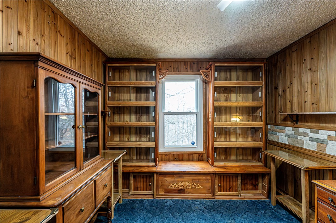 Penn Twp, Pennsylvania 15665, United States, 3 Bedrooms Bedrooms, ,2 BathroomsBathrooms,Residential,Active,243379