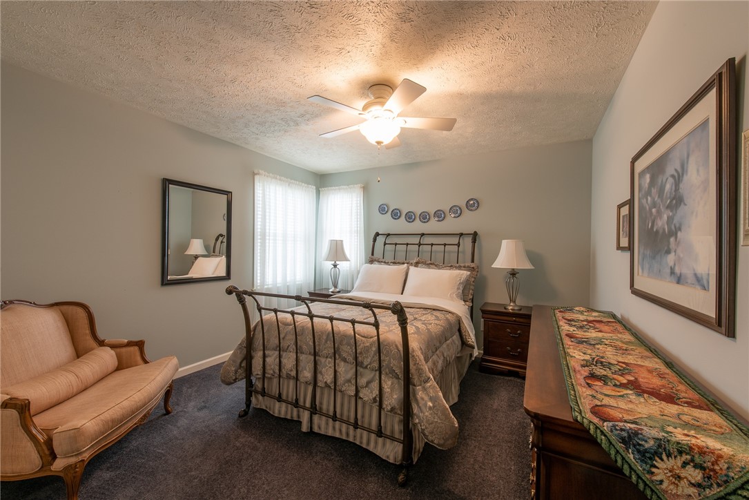 W Leechburg, Pennsylvania 15656, United States, 4 Bedrooms Bedrooms, ,3 BathroomsBathrooms,Residential,Pending,110538