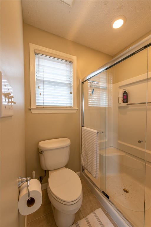 W Leechburg, Pennsylvania 15656, United States, 4 Bedrooms Bedrooms, ,3 BathroomsBathrooms,Residential,Pending,110538