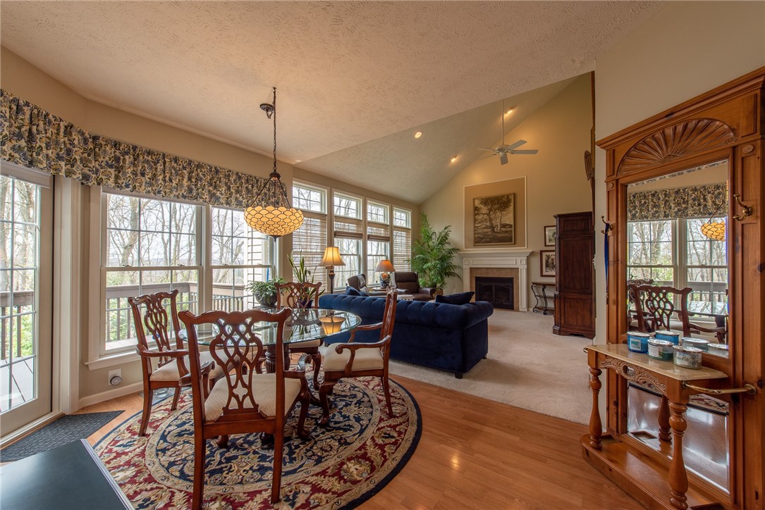 W Leechburg, Pennsylvania 15656, United States, 4 Bedrooms Bedrooms, ,3 BathroomsBathrooms,Residential,Pending,110538