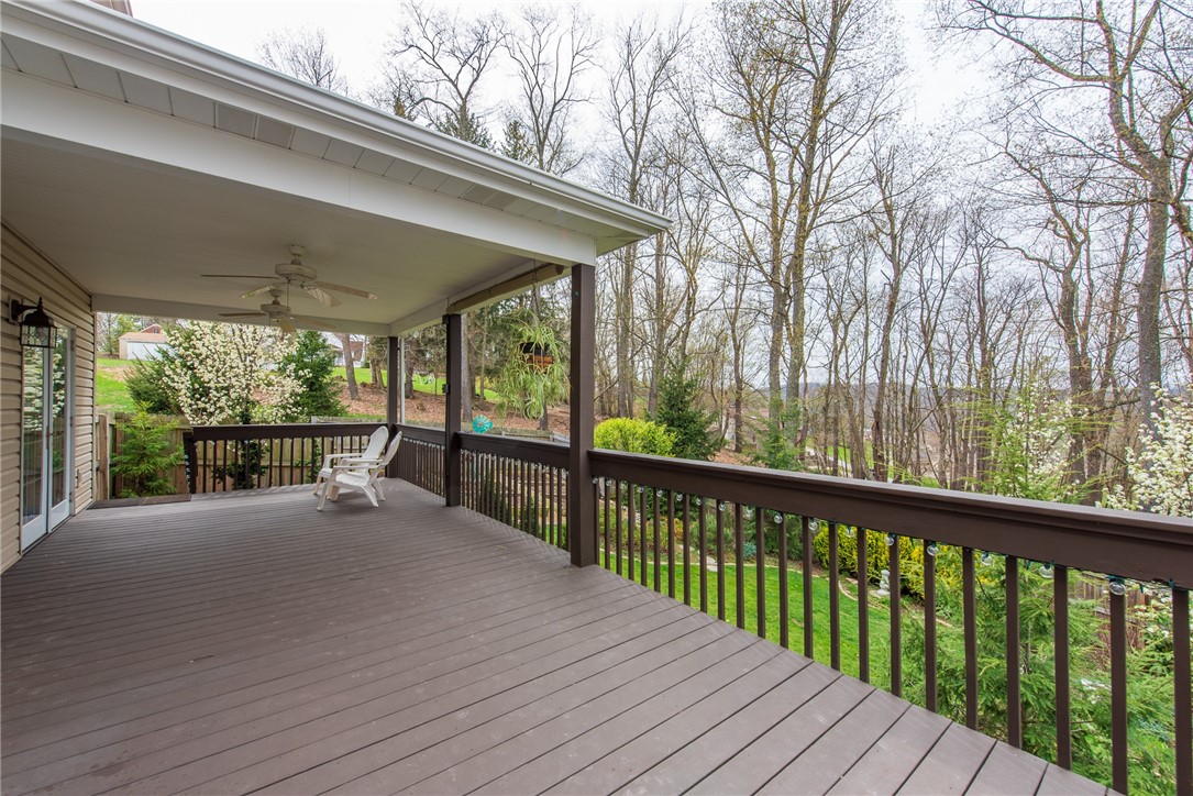 W Leechburg, Pennsylvania 15656, United States, 4 Bedrooms Bedrooms, ,3 BathroomsBathrooms,Residential,Pending,110538