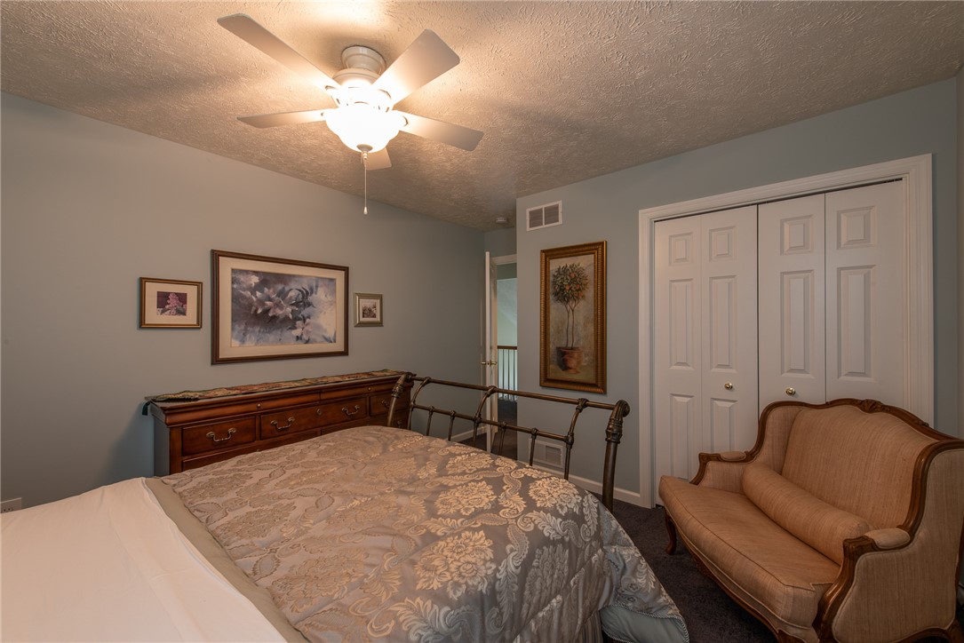 W Leechburg, Pennsylvania 15656, United States, 4 Bedrooms Bedrooms, ,3 BathroomsBathrooms,Residential,Pending,110538