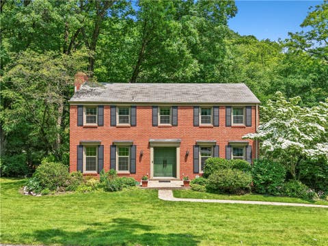 Photo for 105 Woodshire Dr
